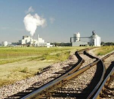 Transport remains one of the difficulties in handling distillers grains.
