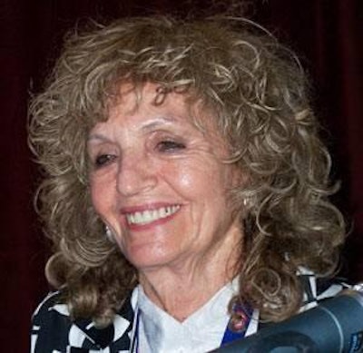 Dr Niva Shapira
