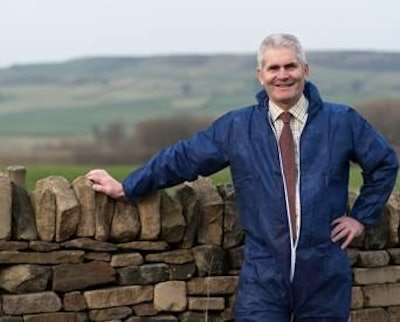 ABN's National Pig Specialist Ian Watson reminds pig farmers to deworm.