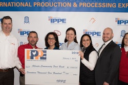 照片左向右转:Ben Burgess食品采购专家亚特兰大社区粮库Nath Morris执行副总裁Anne Halal高级副总裁博览会教育局成员服务局Sarah Novak副总裁 成员公关AFIAVeronica Rovelli会议与事件高级主管AFIAEricZito副总裁成员