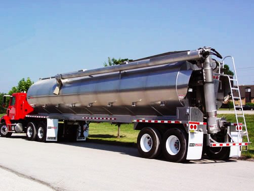 At35 Bulk Feed Trailer