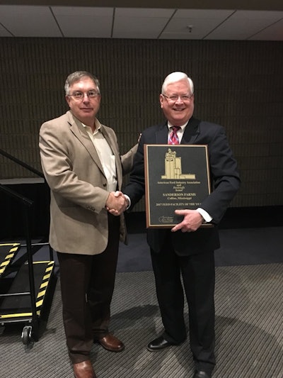 Bill Bray, plant manager, Sanderson Farms and Richard Sellers, American Feed Industry Association’s senior vice president of public policy and education.