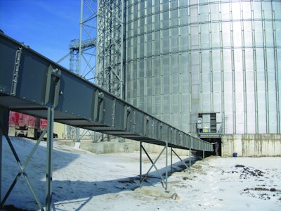Hirollerconveyor 102249371
