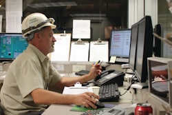 Operatorrunningmill 10715021