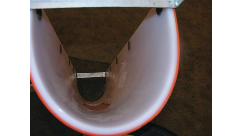 Uhmw u trough liners