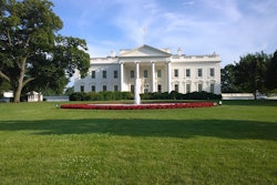 美国apitol1675541960720