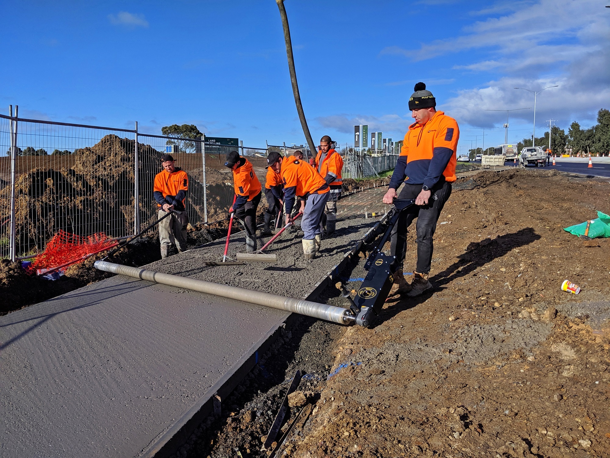 Curb Roller Batt Screed 2 002