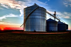 BAYES Stored Grain Feed and Grain Sponsored Content Image 1200x900