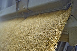 Camfil CF8123 WP Controlling Dangerous Dusts in the Feed and Seed R5