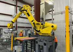 Fanuc robotic bag palletizer for barley and malt