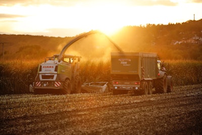 Corn harvest with tractor in field pixabay feb 2022