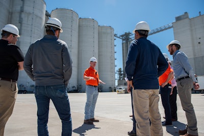 Michael Jung, Ardent Mills Assistant Plant Manager, starts the group tour. Photo: Bühler