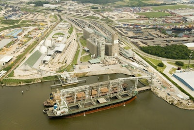 CHS Inc. and Cargill will expand their joint venture, TEMCO LLC, by adding the Cargill-owned export grain terminal in Houston, Texas. (Photo credit: Cargill)