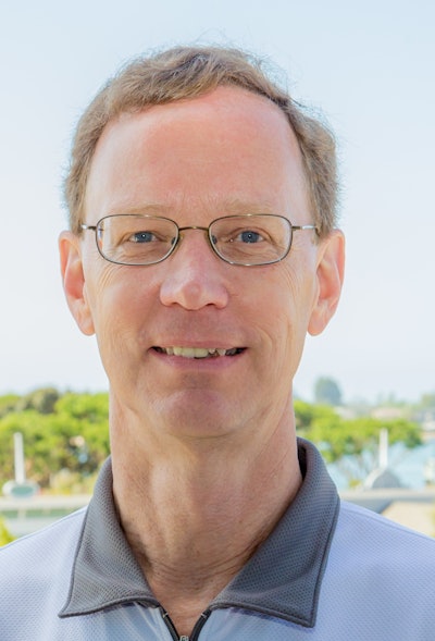 Lowe Bob 2014 Hi Rez