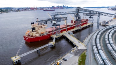 照片信用G3Tv发布ock加载300dpi