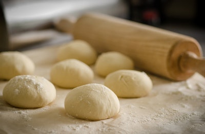 Flour Pizza Dough Skitterphoto Pixabay