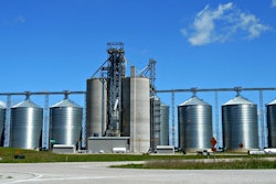 粮仓高压Marcson Pixabay