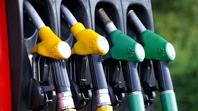 Gas Pump E15 Blend Pixabay