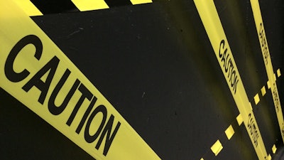 Caution 642510 1280