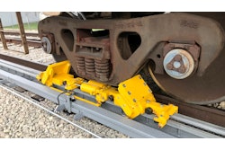 Low Dog Chain Railcar Mover