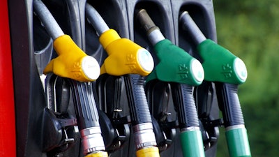 Gas Pump E15 Blend Pixabay