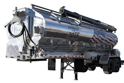 At35 Bulk Feed Trailer