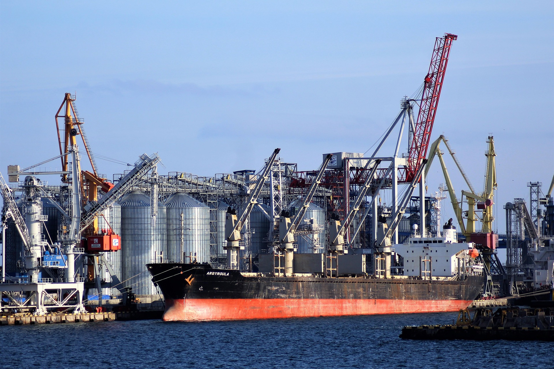 Bunteaufnahmen Industry 3169199 1920