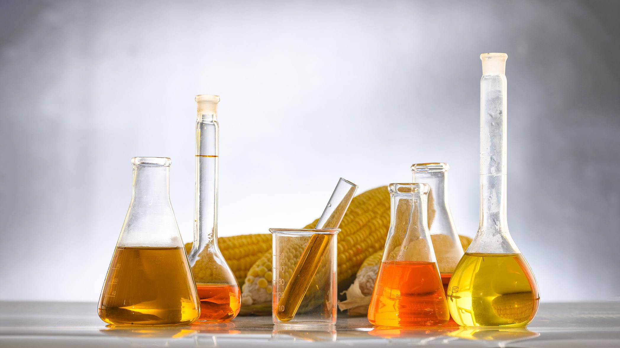 Ethanol Glass Beakers Pixabay Ckstockphoto