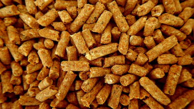 Pellet Feed Pile Lernestorod Pixabay