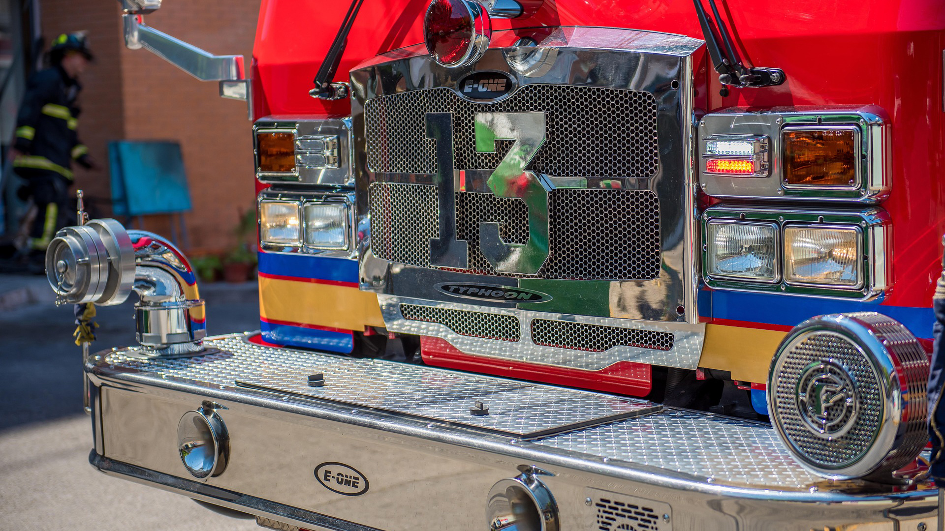 Front Of Fire Engine Pixabay Voltamax
